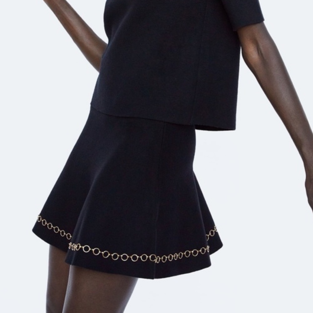Zara mini black mini skirt with chain detail NEW